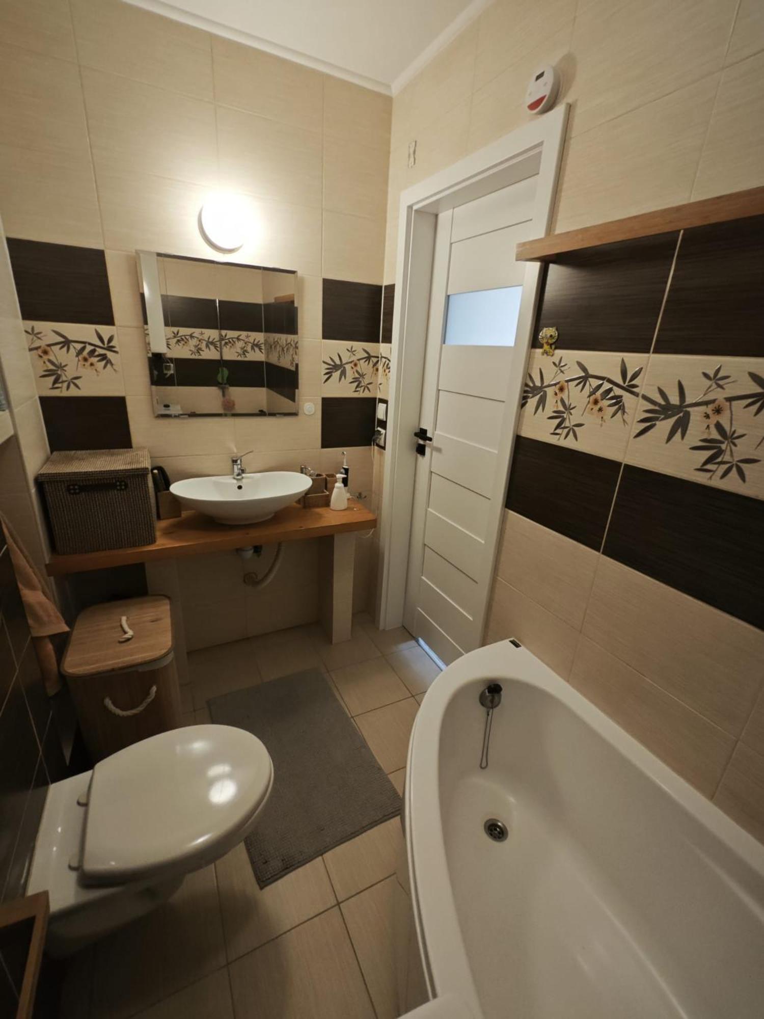 Appartamento Apartament - Krasinskiego Kłodzko Esterno foto